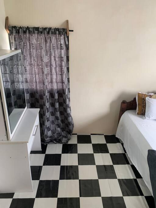 Jambo Diani 1-Bedroom Apartment Close To The Beach Диани Бийч Екстериор снимка