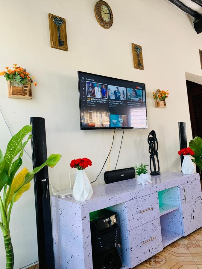 Jambo Diani 1-Bedroom Apartment Close To The Beach Диани Бийч Екстериор снимка