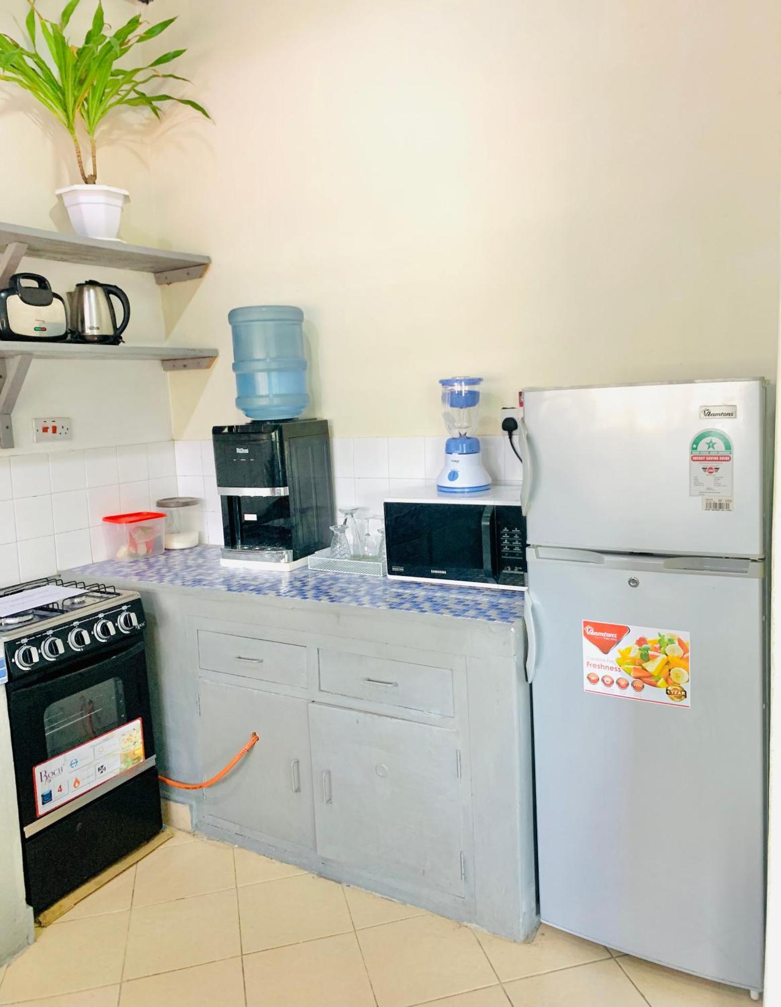 Jambo Diani 1-Bedroom Apartment Close To The Beach Диани Бийч Екстериор снимка